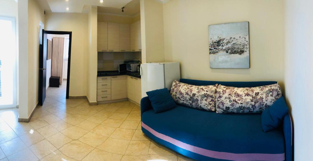Rafailovici Holiday Apartments Eksteriør billede